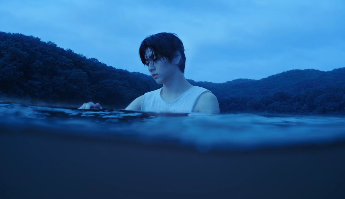 haerithio's tweet photo. Good morning, siapa disini yang citacitanya berendem di Angel Tears Lake? https://t.co/AmyzGlAZEV