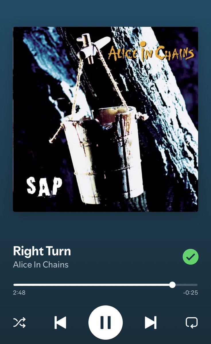 DaisySolis06's tweet photo. chills at mark arm’s part🥶 https://t.co/HKIWWFQt6s