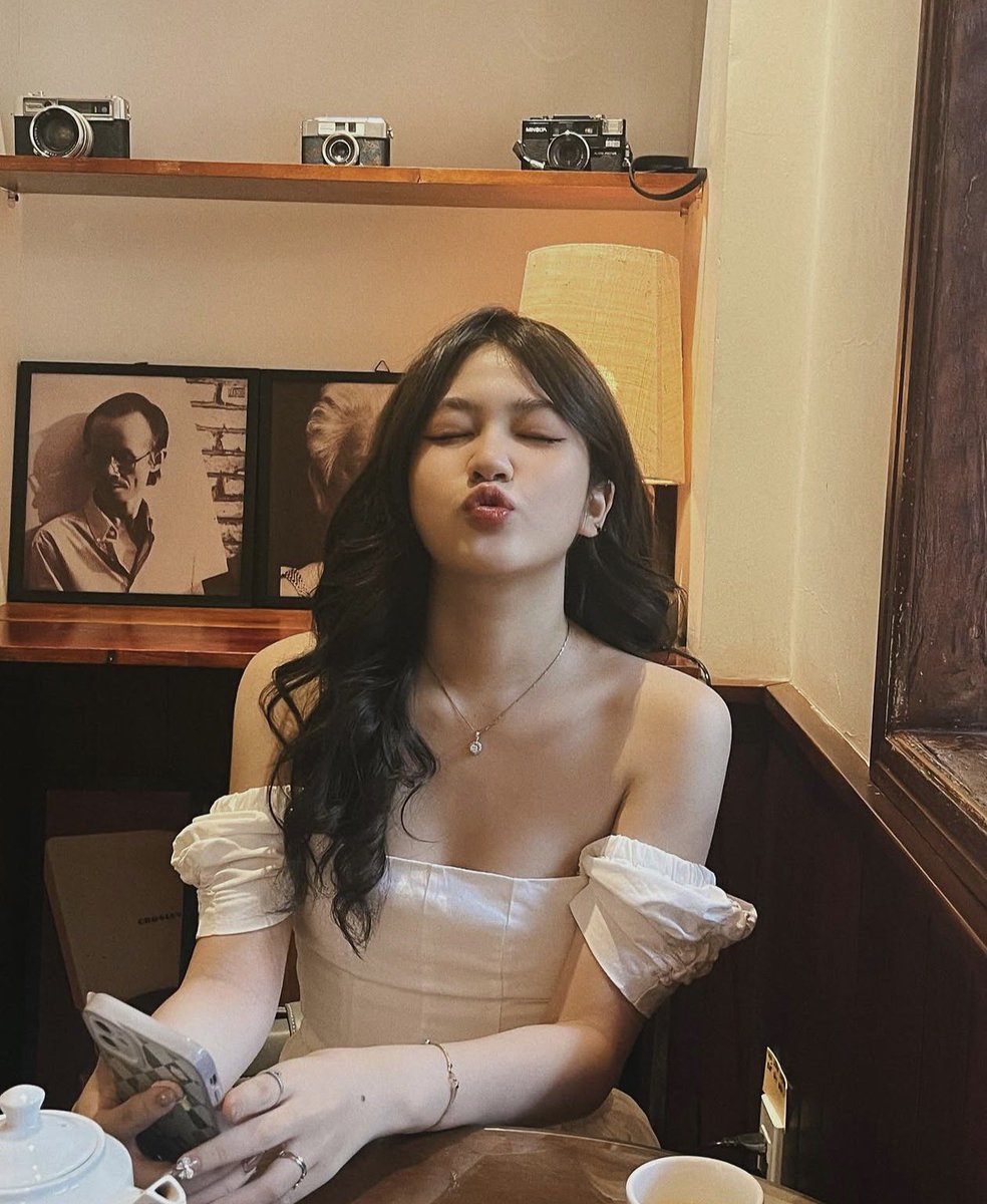 SMVTFESS's tweet photo. Hai semua, selamat hari minggu menjelang senin ya 🥰 - Bell https://t.co/EybRkSBOQB