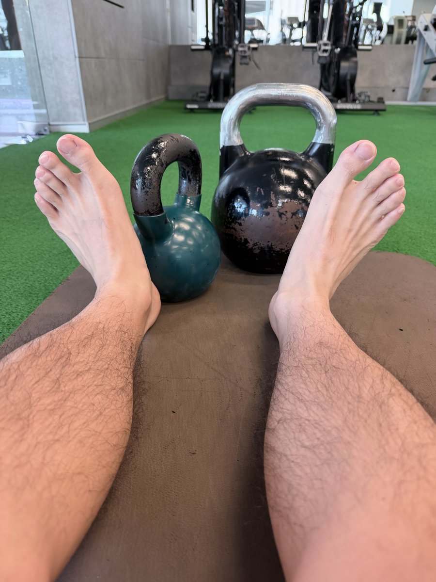 kkj88bkk's tweet photo. 👣💦 https://t.co/YbUIab9NOx