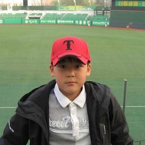 k00fficial's tweet photo. 아웅 기여워 https://t.co/2ZA4S382jh