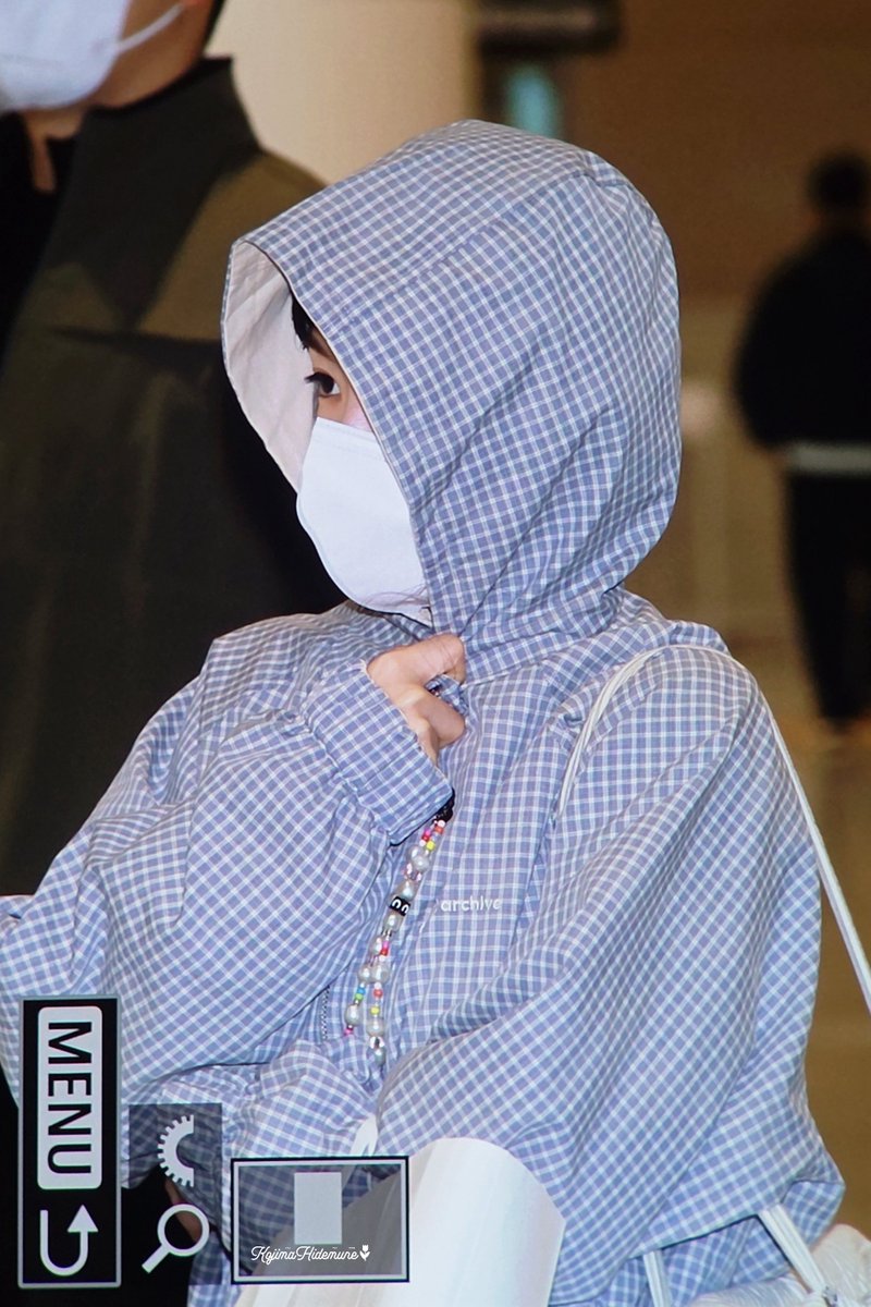 KHidemune00's tweet photo. 𝟸𝟼𝟷𝟶𝟸𝟻 𝐈𝐂𝐍 𝐀𝐫𝐫𝐢𝐯𝐚𝐥 ᴘʀᴇᴠɪᴇᴡ 🛬

#IRENE #아이린 https://t.co/mQU8dFXRfW