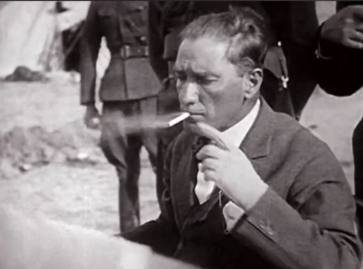 AnnaLewis126's tweet photo. @HorasaniTurki This rumor has been debunked. However, Kemal was indeed a staunch opponent of Pan-Turkism. https://t.co/gpKDjb32Wh