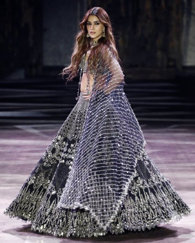 IamRC19's tweet photo. Serving pure main character energy on the runway! 👑🔥

Kriti Sanon steals the spotlight as she closes Abhinav Mishra’s “Into The Wild 2026” couture show. That stunning mirror work, royal elegance, and effortless confidence! ✨❤️

A QUEEN OWNING THE RUNWAY! 👑💫

#KritiSanon #AbhinavMishra #Kriti #IntoTheWild2026 #Couture #celeb #FashionGoals #RunwayQueen #bollywoodactress #Bollywood