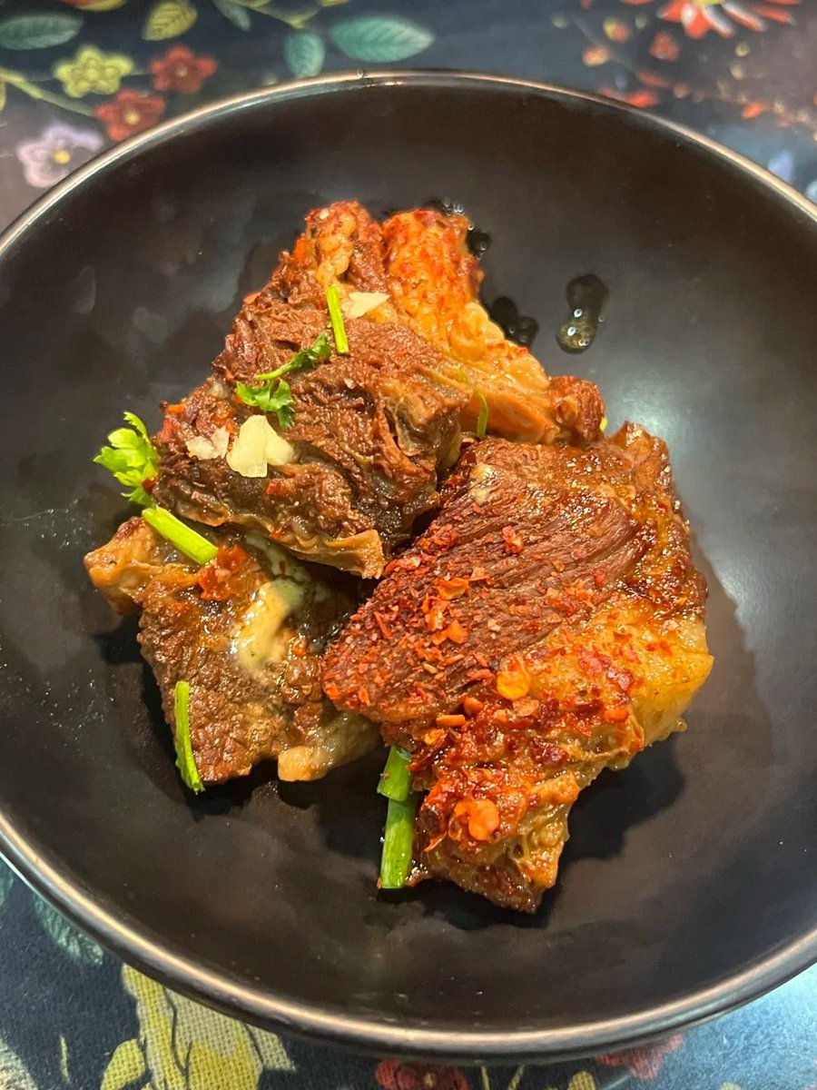 riyochin03's tweet photo. [子牛が出すクリーミーな酥のような味わい、嚷るような香りがたまらない！]， https://t.co/gp6QTd3V84