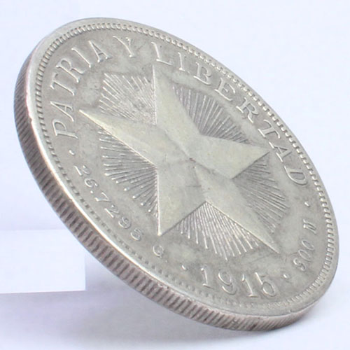 tiara_int's tweet photo. 《🇨🇺キューバ　1915年　1ペソ銀貨　スターペソ⭐️》

造幣都市：フィラデルフィア(米)
造幣数：1,976,000枚

素　材：Silver900
重　量：26.7g
サイズ：38mm

#アンティークコイン

⏩https://t.co/QrisYUL2N7 https://t.co/mDxksl7aLo
