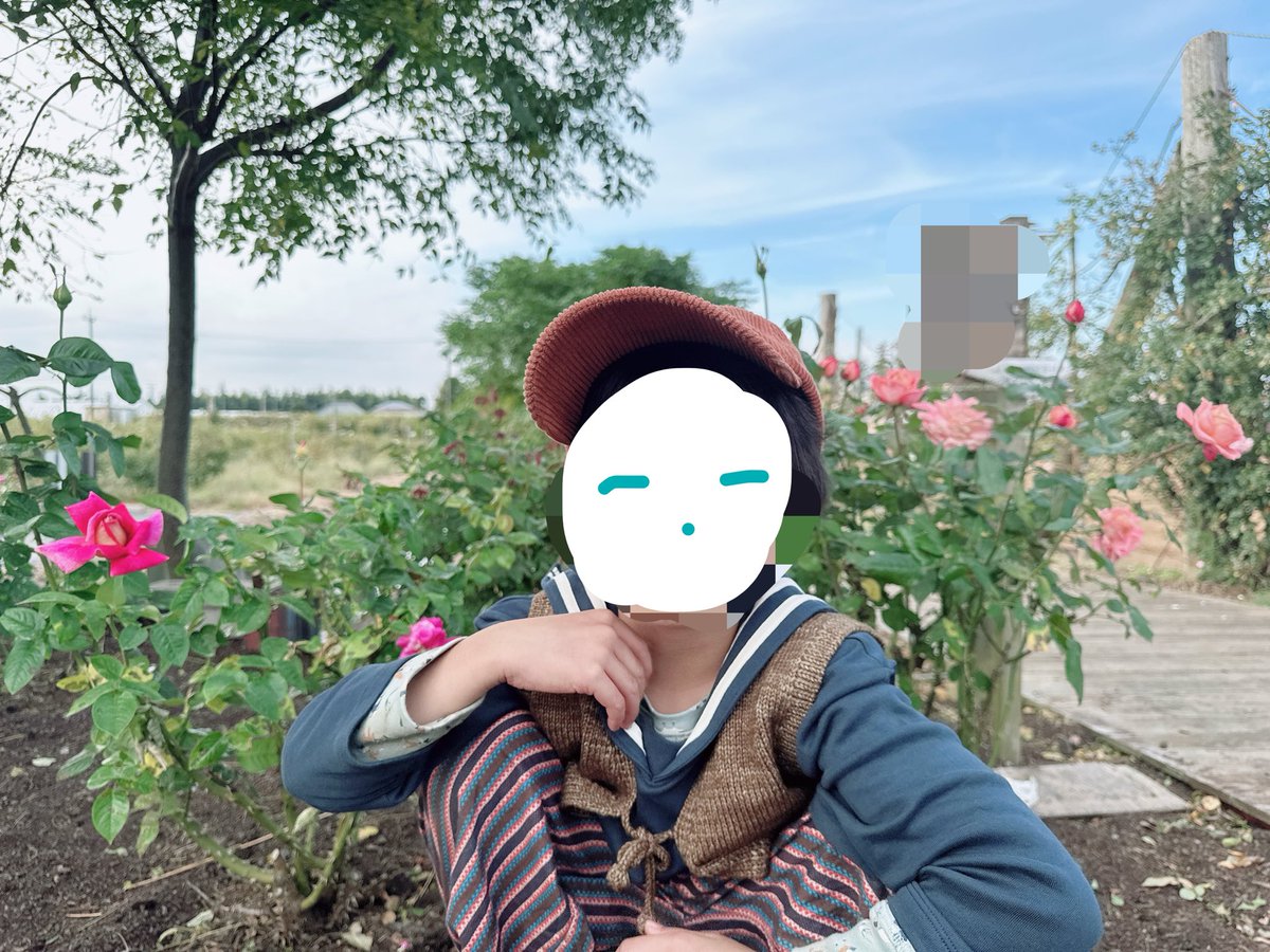 cayu_yu's tweet photo. misha stripe🌹 https://t.co/xqDsGvukRN