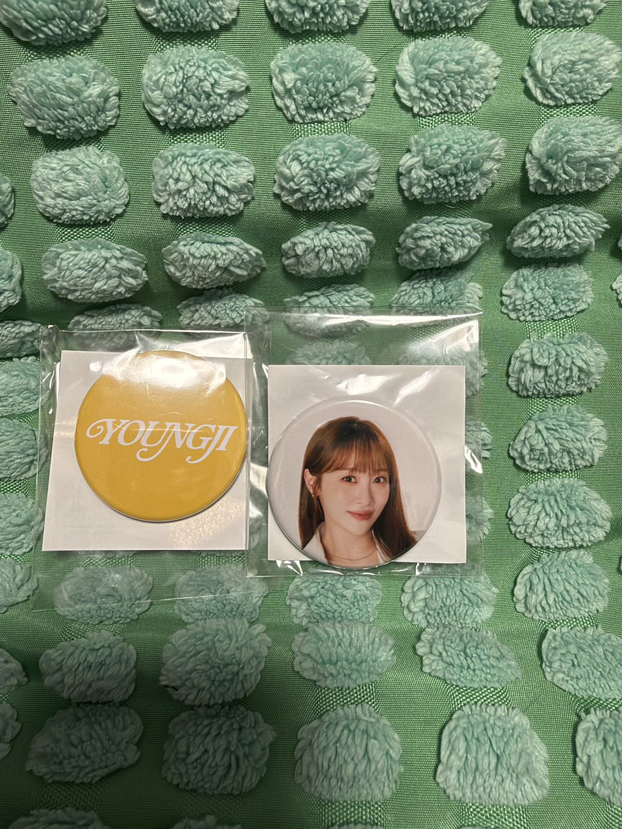 N0Ri_Channe1's tweet photo. @0121H13j18 初めまして。
検索より失礼いたします。
当方、ヨンジ缶バッジBを所持しております。
ジヨン缶バッジAと交換希望しておりますが
可能でしょうか。
郵送対応できますでしょうか。
ご検討よろしくお願いいたします。 https://t.co/7unIlkGvE9