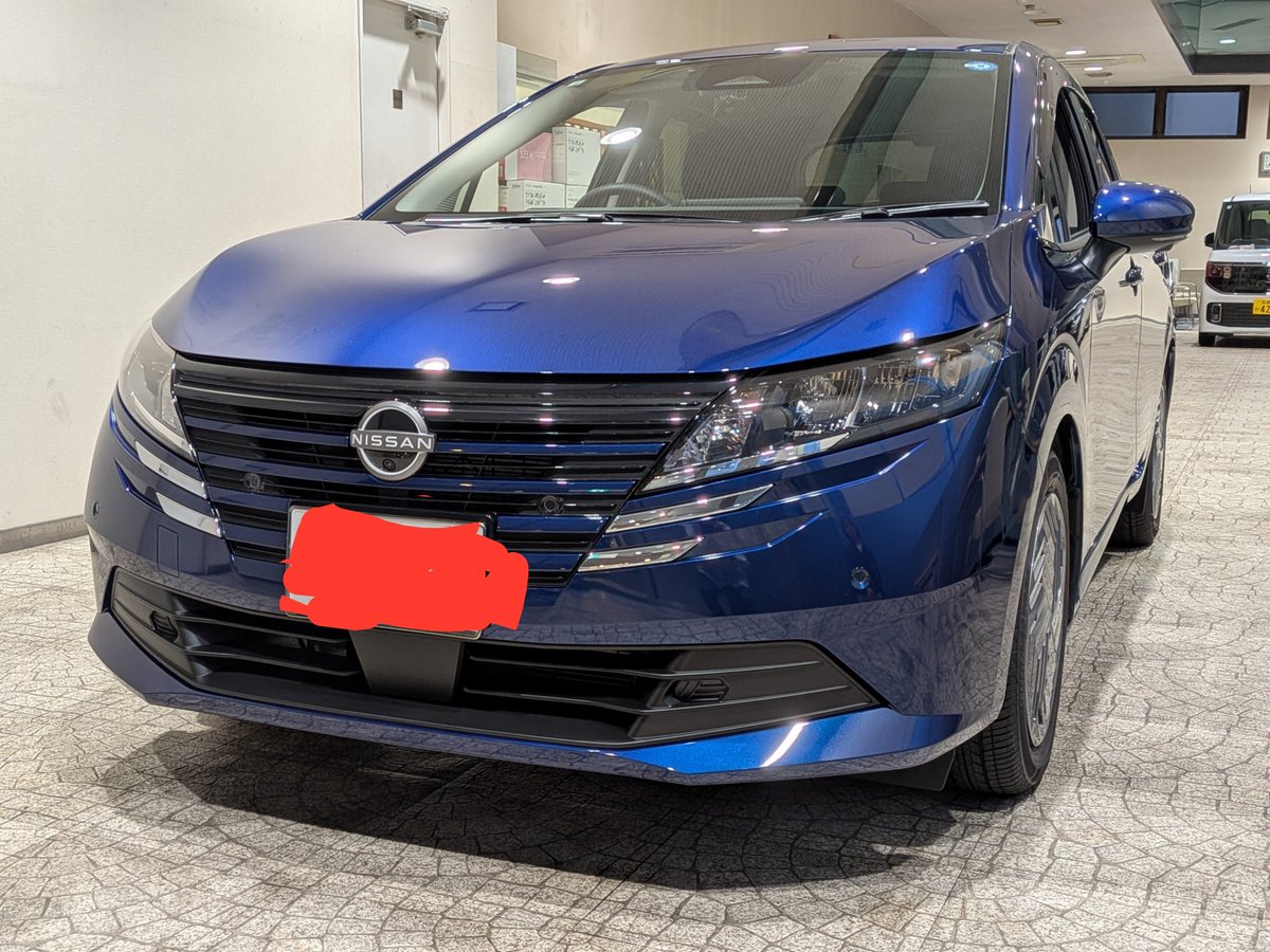 hola5amigos's tweet photo. ８年乗った愛車に代わり
新しい愛車が納車されました✨

Zではなくノートですが
いっぱいの思い出を作ってくれた愛車
11万キロ走りました

13年ぶりの日産になります
また家族の思い出を作ります

日産オーナーの皆さま
仲良くして頂けたら嬉しいです😊

#日産
#ノート
#note https://t.co/ExDvMPb8Zk