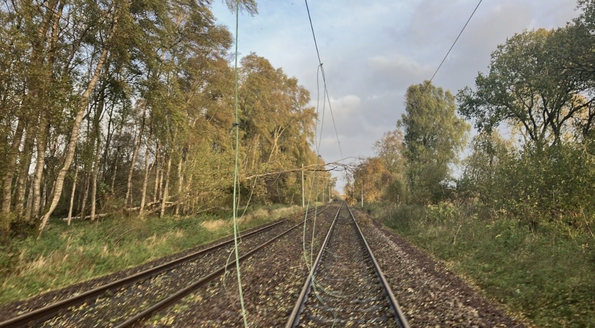 NetworkRailSCOT's tweet photo. 📸 These photos show just some of the damage #stormboelo has caused across Scotland’s railway, including flooding at Dalmarnock station, a flooded culvert at Craigendoran, fallen trees at Partick and damage to overhead wires at Bishopton. https://t.co/ktRX7WDMpG
