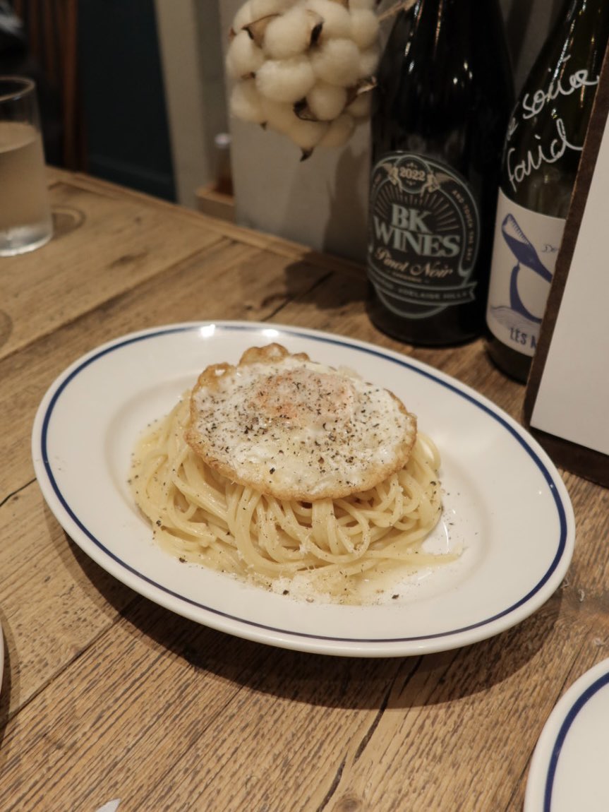 m_biyoux's tweet photo. 📍o/sio

丸の内ランチしてきたよん🍽️
美味しかった〜✨ https://t.co/2l00OZvMwu