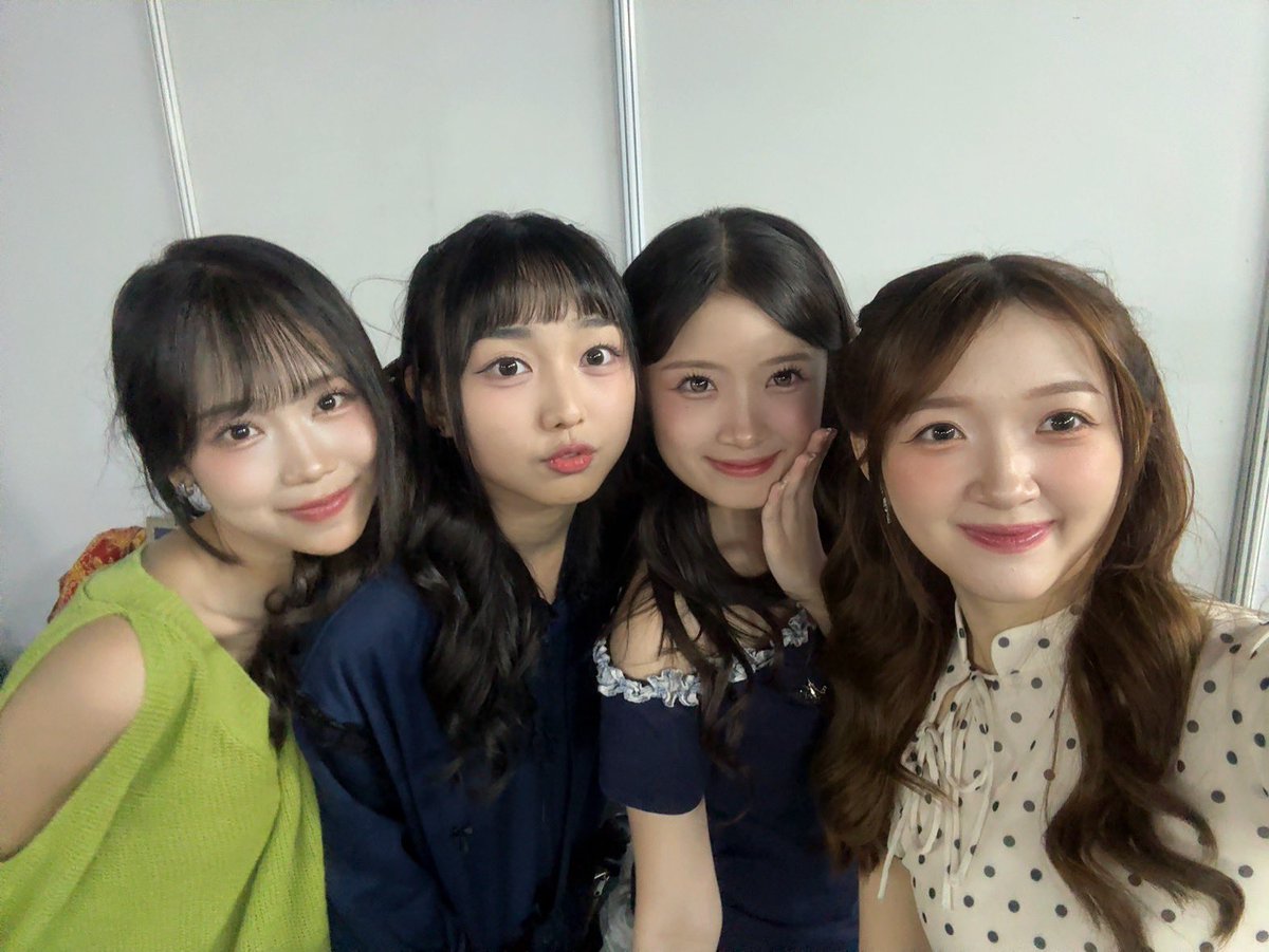AU_LiaJKT48 tweet picture