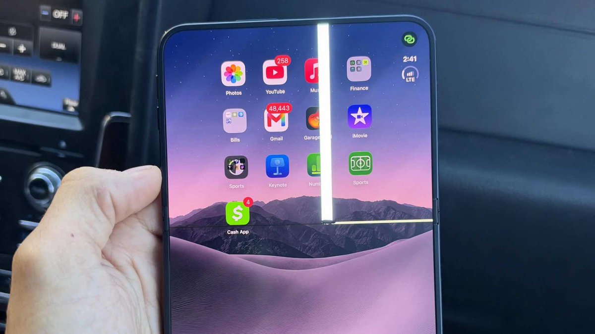 LelloucheNico's tweet photo. Je reste prudent sur le « CrackGate » de l'iPhone Duo, mais il semble désormais probable qu'une partie de la chaîne de production a un défaut. 

Le point sur la situation deux jours après le lancement : https://t.co/WOpRatkCix

Si des Français ont le problème, contactez-moi https://t.co/e2bUMcYokX