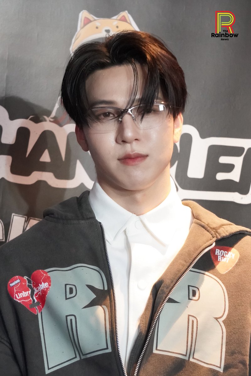 RainbowNewsent's tweet photo. "หยิ่น - เชน" ในงาน "THE ROCKY RIOT!" 🖤✨

YinxShane ANWYLL at SIAMCENTER
#YinxShaneTheRockyRiot

#yinyin_anw #Shanerler
#ANWYLLxSHANERLER 
#THEROCKYRIOT 
#SHANERLER https://t.co/oJfbnIKPCo