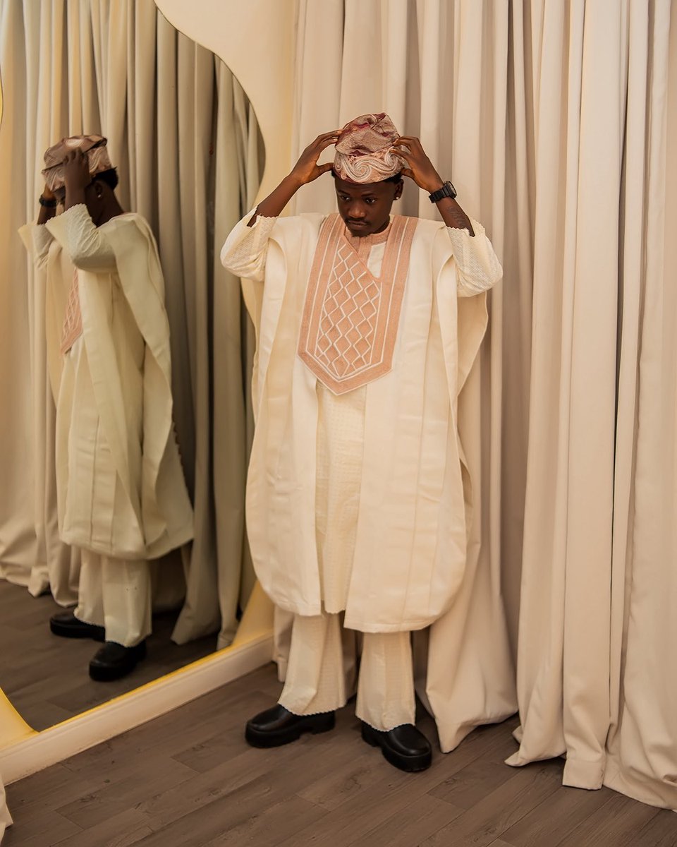 waleeffects_'s tweet photo. Photographs of Former old taker 😂❤️  Abati https://t.co/usPDKIiuUH