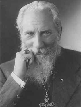 evolvee33's tweet photo. In 1909, on a beach in southern India, a man looked at a thin, quiet boy and announced he had found the next Messiah.

The man was Charles Leadbeater, a leader of the Theosophical Society, who claimed he could see auras.

The boy was the son of one of the Society’s employees. 

Leadbeater said the boy’s aura held no trace of selfishness.

His name was Jiddu Krishnamurti.

What happened next was one of the strangest projects in spiritual history.

The Society’s president, Annie Besant, became his legal guardian. He was taken to England, educated, and trained for one purpose: 

to become the vehicle for the coming World Teacher.

In 1911, they built an organisation around him, the Order of the Star in the East, with Krishnamurti at its head.

It grew into a global movement with more than 43,000 members. A Dutch baron gave him a castle with 5,000 acres of woodland. In 1927, Besant declared publicly that the World Teacher was here.

Thousands were waiting for him to speak as the Messiah.

On August 3, 1929, at a camp in Ommen in the Netherlands, he finally did.

In front of Annie Besant and about 3,000 members, he dissolved the entire order.

"Truth is a pathless land," he told them.

No religion, no sect, and no organisation could lead anyone to it. A belief could not be organised. He did not want followers.

He gave back the castle. He returned the money and the land.

People who had spent twenty years preparing to follow him were told there was nothing to follow.

Think about what that took.

He was 34. He had been handed everything a spiritual teacher could want: 

devotees, wealth, land, a global platform, and a ready-made identity as the saviour of humanity.

And he walked away from the one thing almost nobody walks away from.

Being someone.

For the next 57 years, he travelled the world saying the same uncomfortable thing in a hundred different ways.

No authority can see the truth for you. Not a guru, not a method, not him.

You have to watch your own mind, the fear, the comparison, the endless striving to become something, until you see that the one watching is made of the same thing it’s watching.

He put it in four words.

The observer is the observed.

Most of us are still waiting for someone to arrive.

The right teacher. 
The right method. 
The day we’ll finally be ready.

In 1929, the World Teacher arrived.

And the first thing he did was send everyone home.

Not because there was nothing to find.

Because no one else could ever find it for you.