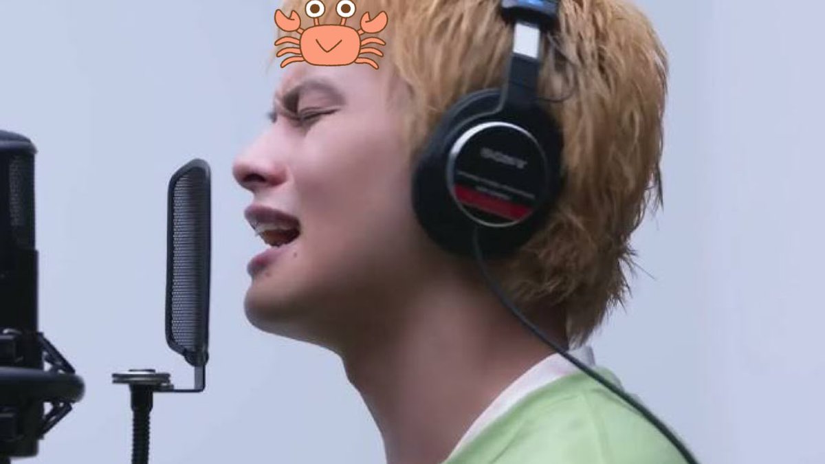 zatuon_neta's tweet photo. 【おめでとう】

デコに乗ったんだよな   カニが https://t.co/dwT28Sh1Fb