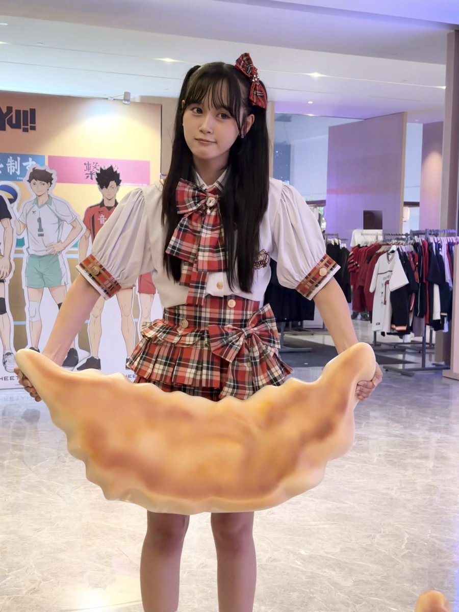 mashiro_klp48's tweet photo. Ada sesiapa tertinggal gyoza tak? 🥟

Hmm kalau macam tu saya makanlah yaaa https://t.co/sLmT2ZtkCq
