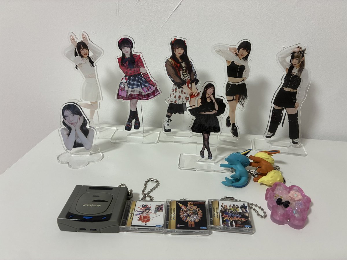_nanna_ja's tweet photo. アクスタシリーズ https://t.co/ZzJitj9NYl