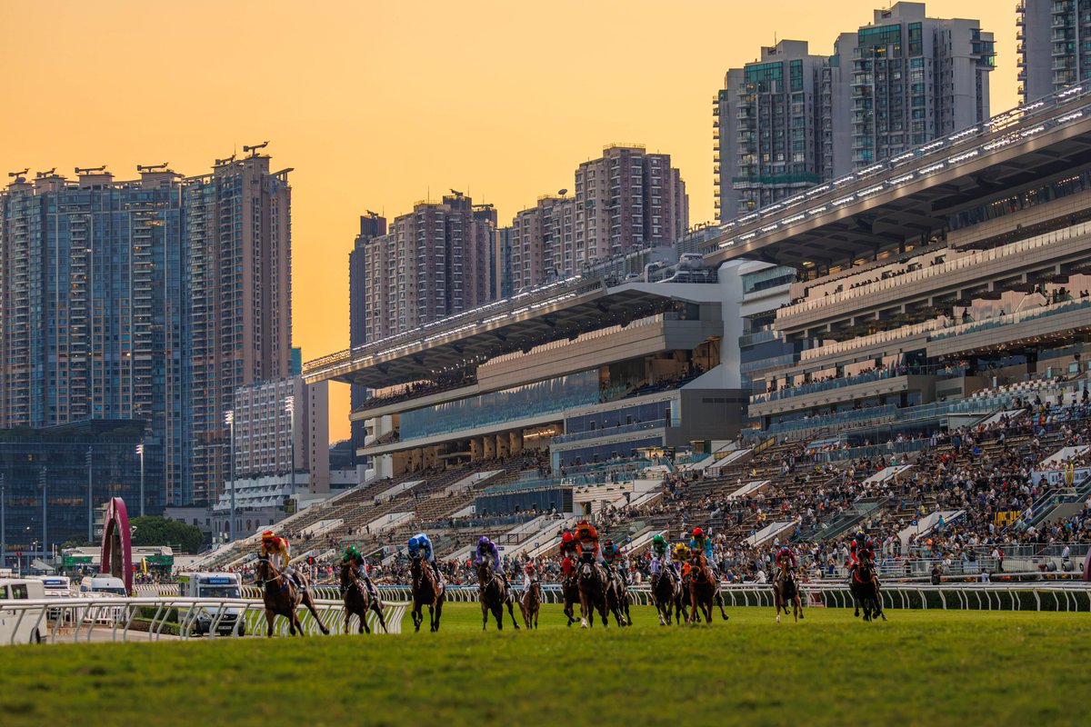 HKJC_Racing's tweet photo. The always stunning Sha Tin! 😍

#LoveRacing | #HKracing https://t.co/5ryfmenfM2
