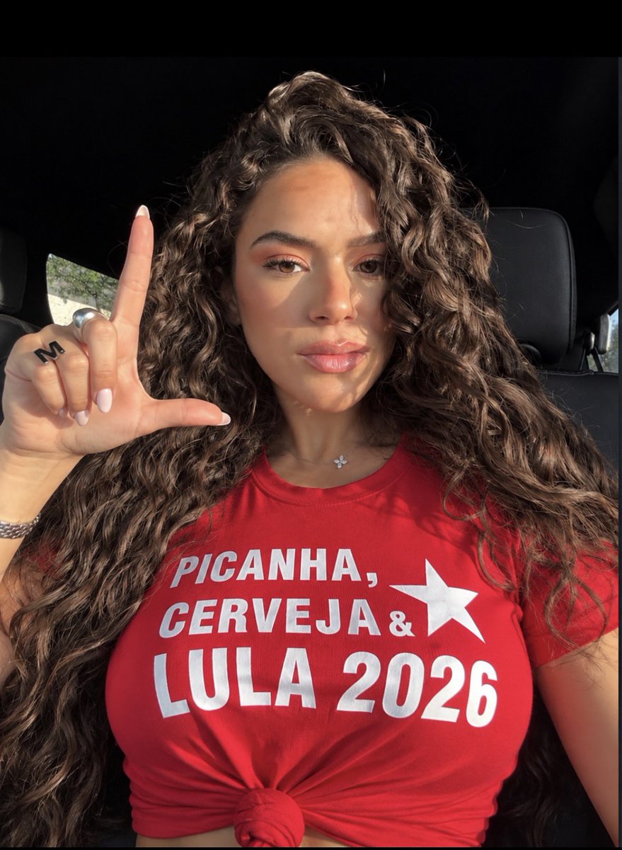 maisaasilvah's tweet photo. Hoje é 13! ⭐️1️⃣3️⃣ https://t.co/gCPH4GfKJq