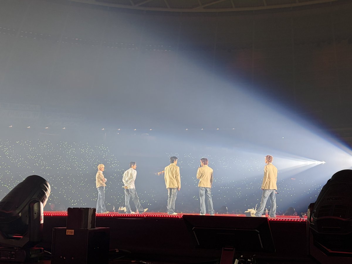 jjhmnall's tweet photo. 유타아아…………….🥺🥺🥺🥺🥺 https://t.co/Dr1uEGoHiB