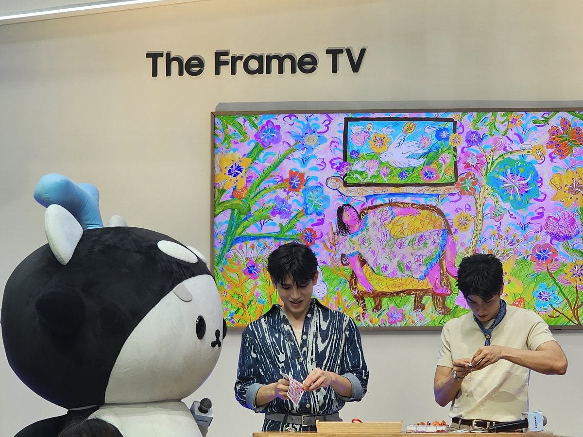 newwieeland_FC's tweet photo. ซังเป็นกำใจให้ป่ะป๊าพ่อพ่อฮัฟฟ
POLCA FAM WITH SAMSUNGTV
#SamsungTVxTayNewPolcasan https://t.co/eTluRX1fWp
