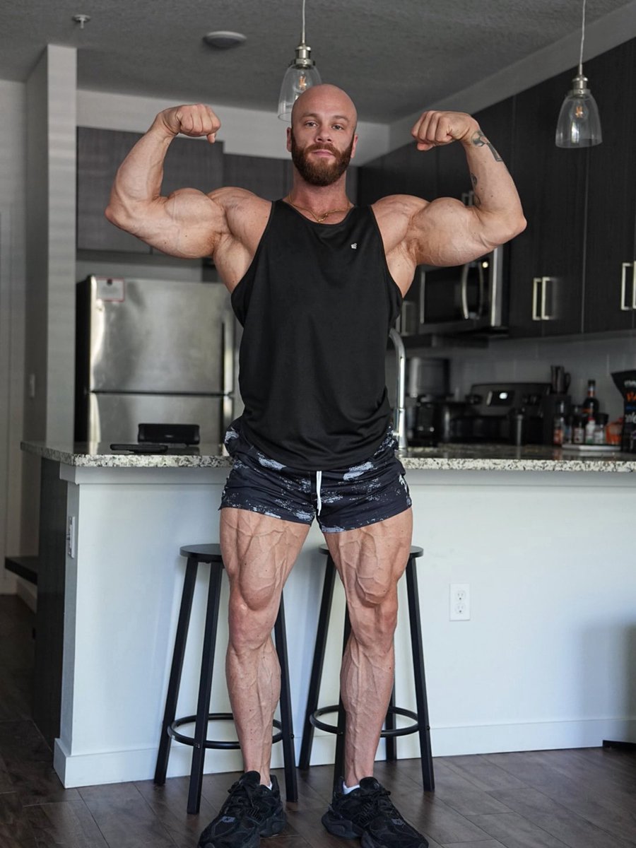 KINGTYLER90's tweet photo. New on X but not new to the game 😈💪😵‍💫

Sunday service 😈😵‍💫 https://t.co/0EGp6fewYS