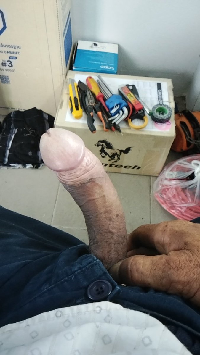 Theoldman1977's tweet photo. อยู่เกาะแล้วเงี่ยน https://t.co/9SBp1ucjbL
