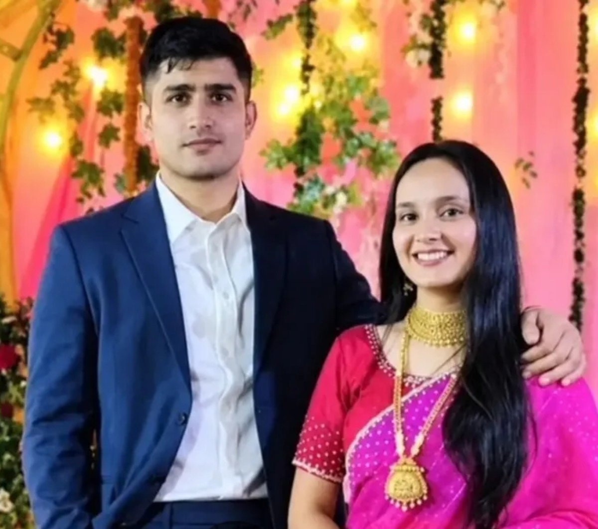 mahi_paglu's tweet photo. Found These Two Image On Internet Today

Is Nakul Dhull Actually Married Guys?? 😭😭🥀🥀 https://t.co/WSZUDlv4Co