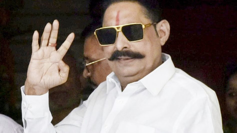PeoplesUpdate's tweet photo. JDU से निकाले जाने पर अनंत सिंह का बड़ा ऐलान, बोले- अपनी खुद की पार्टी बनाऊंगा, नीतीश कुमार की पार्टी अब खत्म

#AnantSingh #JDU #NitishKumar #BiharPolitics #AnantSinghStatement #PeoplesUpdate https://t.co/bIUl7C0c1L