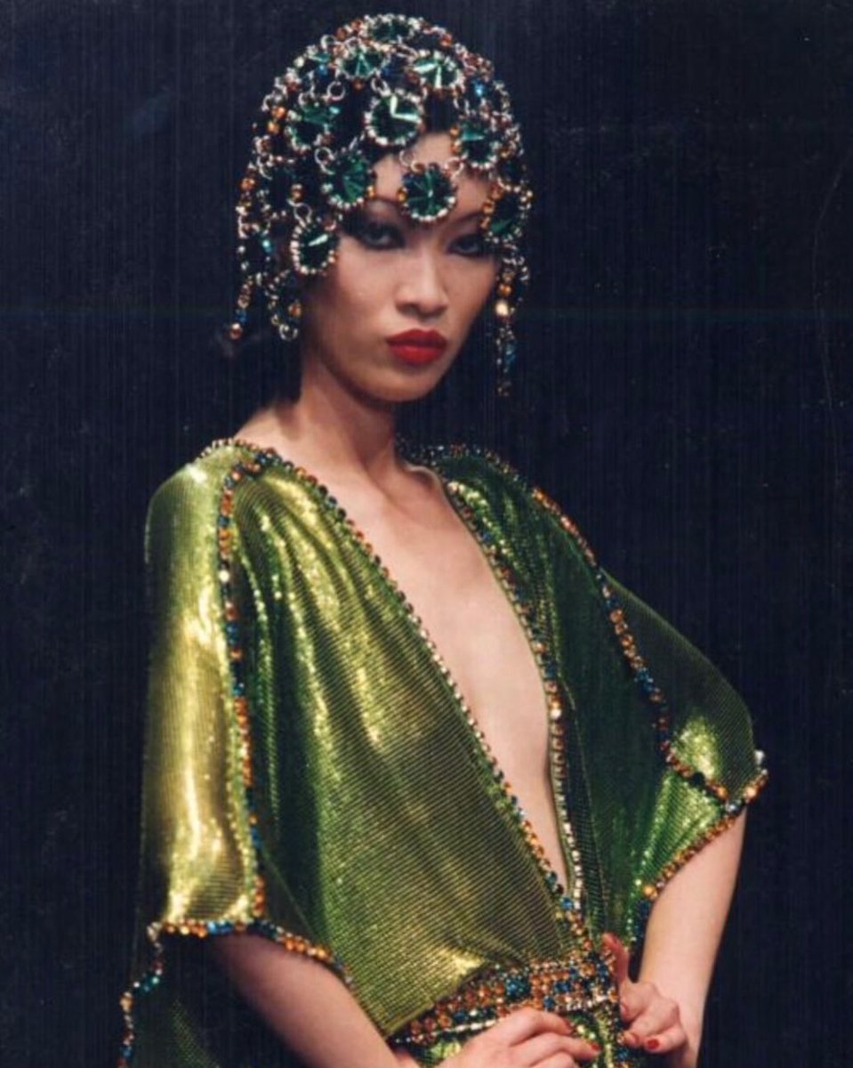 luresmag's tweet photo. Kim Kardashian celebrates her 46th birthday in showstopping vintage Rabanne Couture from the Fall/Winter 1995 collection, styled by Law Roach.   
A glowing homage to metallic luxury and fashion history.   

#Lures #KimKardashian #Rabanne #VintageCouture #LawRoach https://t.co/LU0rZdTFBZ