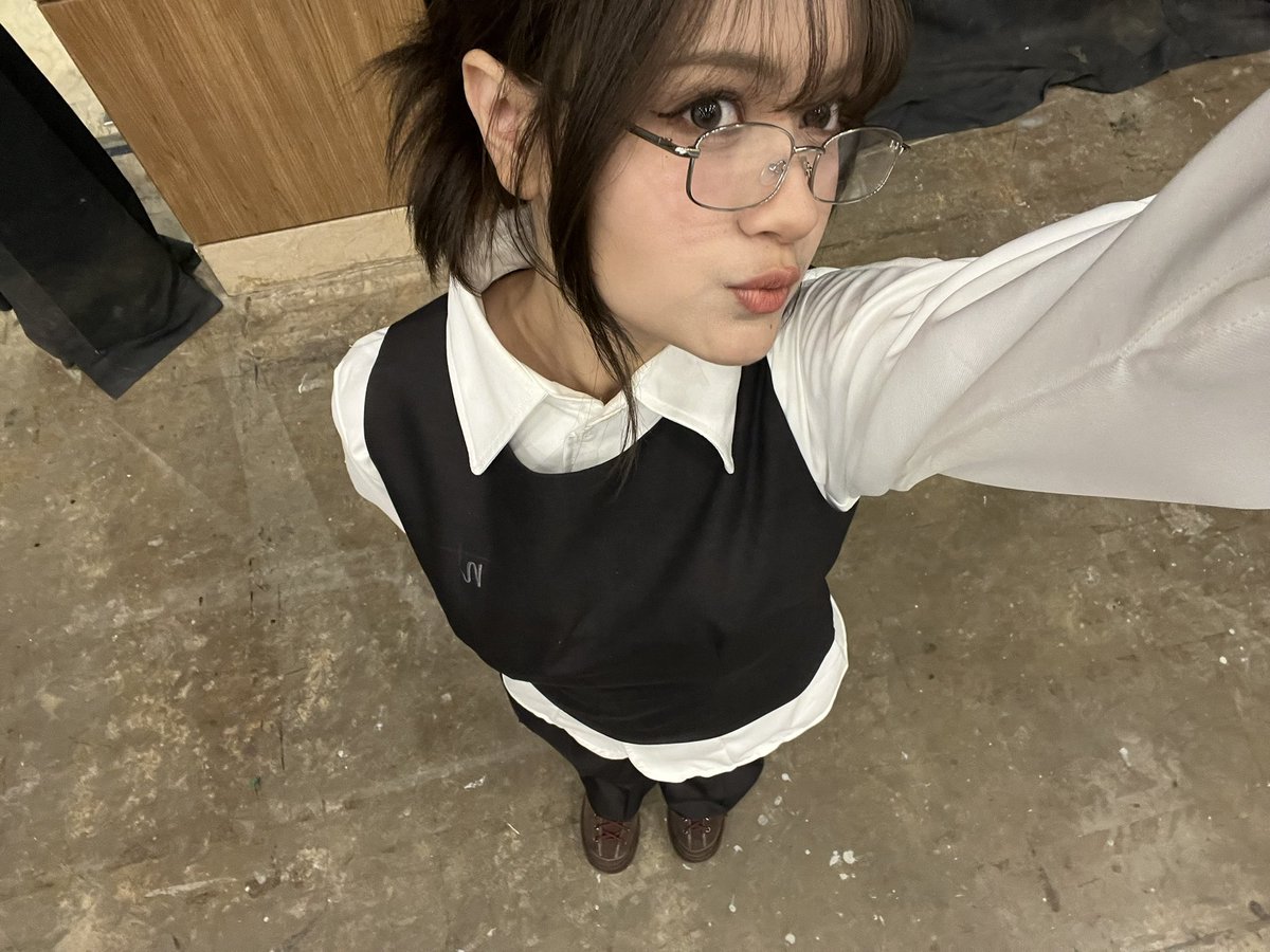 Nachia_JKT48's tweet photo. semuanyaa terimakasih banyak ya untuk last m&amp;g festival nyaa.. aku adaa di konser kok!! terimakasih banyaak sudaah mengobrol sama aku kemarinn :( 🫶🏻 buaaatt moment yang seruuu sampaaii hari kelulusan akuu yaaaaa manteman💙 thaaankkkkuuuuuuu!! https://t.co/7bVPvNye50