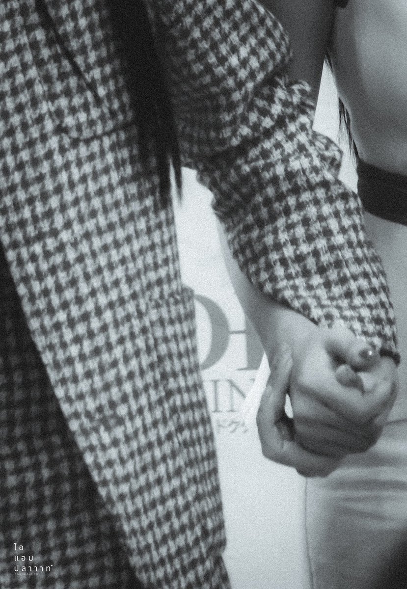 iampla_p's tweet photo. เหมือนไหม 👀🖤💍🤍 https://t.co/0EBu5xb0y7