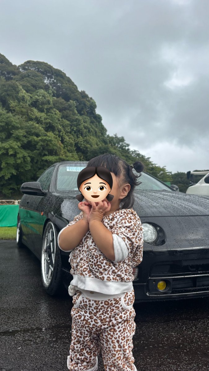 zuho_chann0130's tweet photo. オフテグラありがとうございました‼️

娘を可愛がってくださった皆様本当にありがとうございました😭💖💖

最後のじゃんけんの時に馬の被り物見てビビり散らかし、テンション上がって負けてるのにはしゃいで楽しかったみたいです笑笑

車に乗って即寝でした😂
さわやか食べて帰りますー！！！ https://t.co/vEh101kJEB