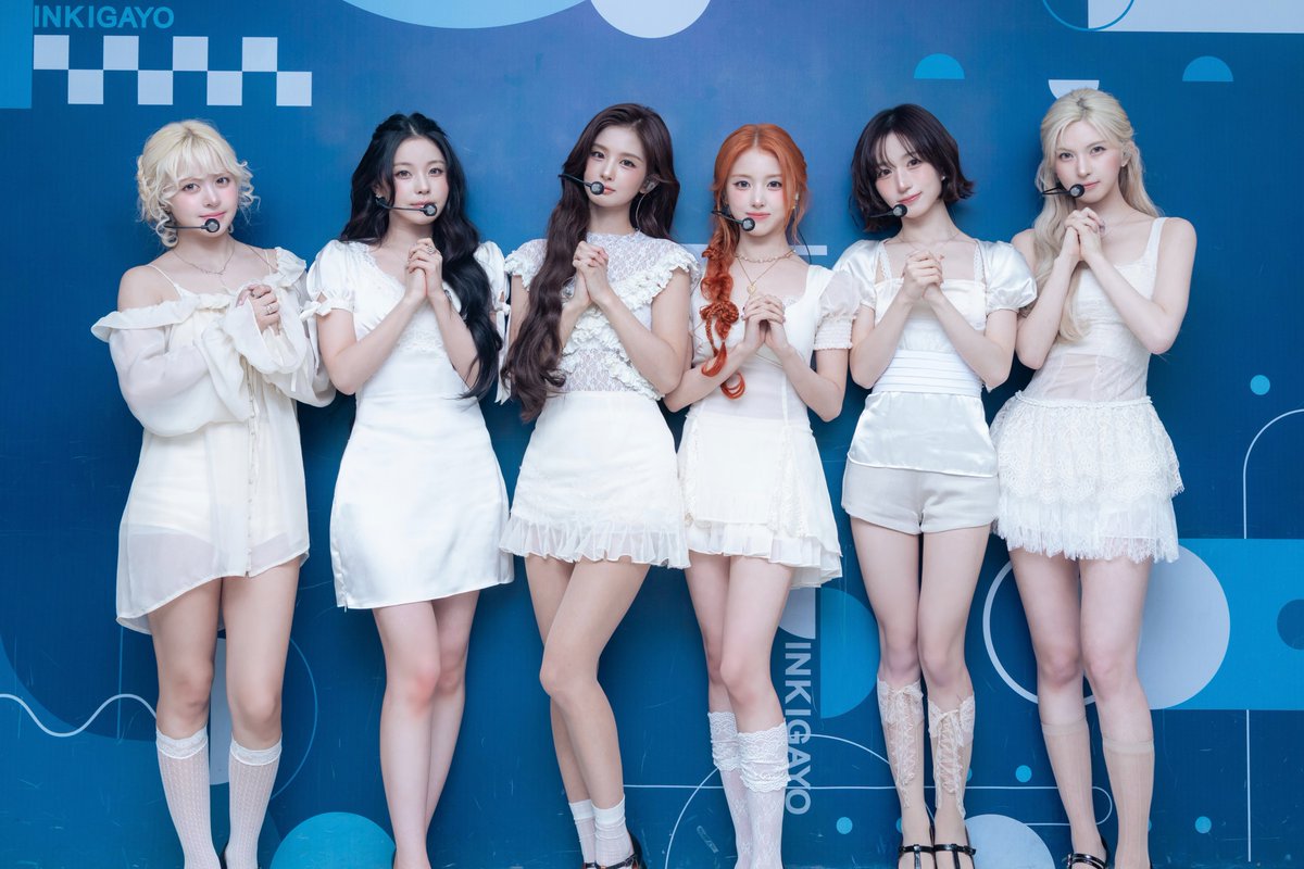 nmixxpics_'s tweet photo. NMIXX OUTFITS FOR INKIGAYO TODAY OMG https://t.co/jhB62vIt3p