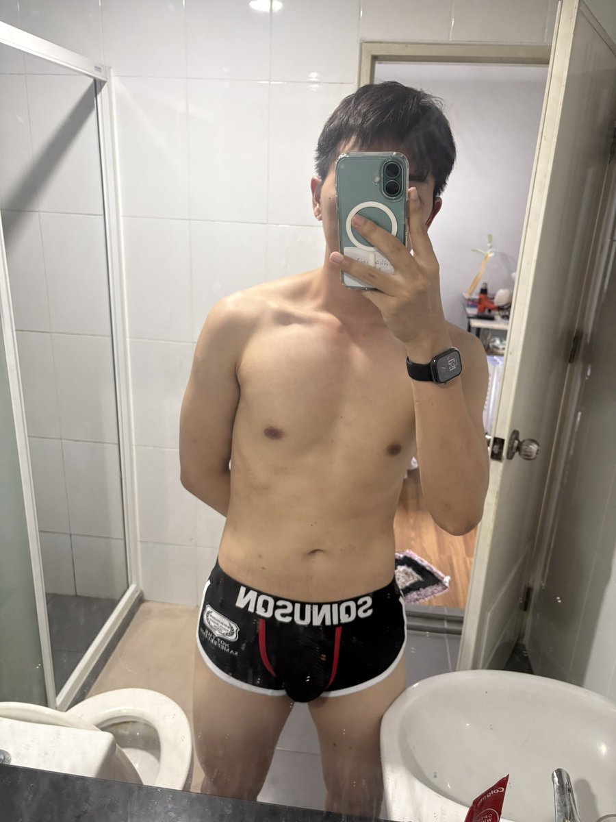 _Morpppine68's tweet photo. ชอบกางเกงในตัวนี้ 🥵 https://t.co/NbOMtViczA
