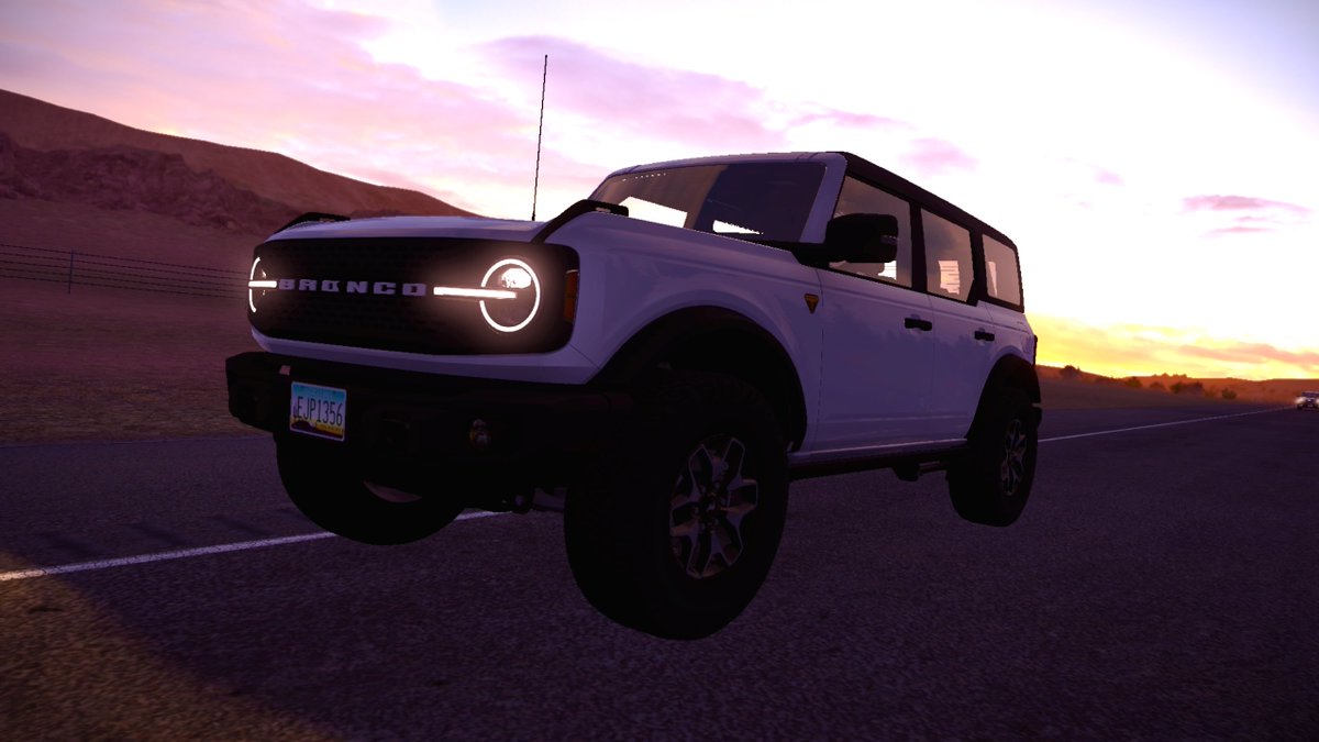 Lilulicious's tweet photo. This isn’t terribly unlikely my own car, just without the expensive gasoline. But just check out that Arizona sunrise.
#ATS #RoadTrip
#VirtualPhotography #PhotoMode https://t.co/dFolKdVbGm