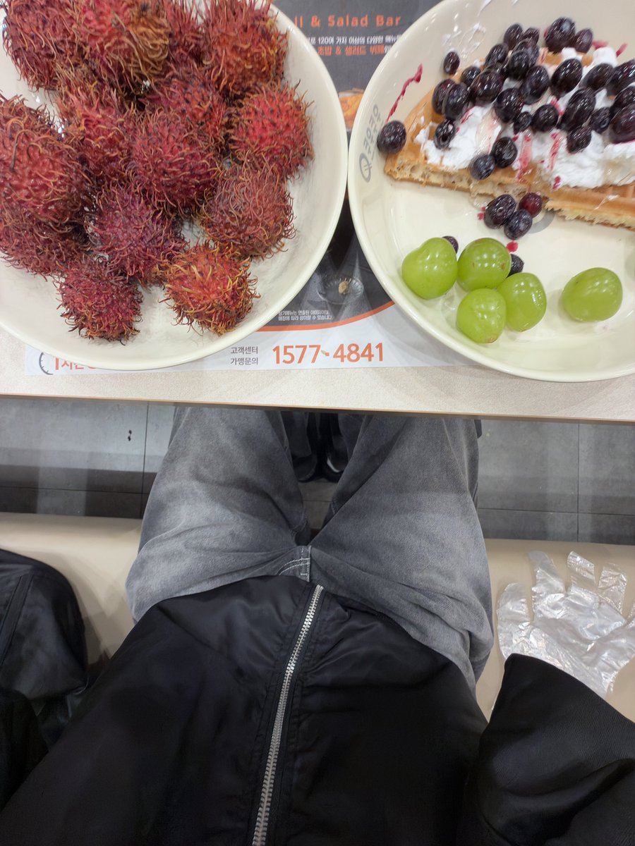 nothanksfory0u's tweet photo. 람부탄은내가잘까니깐대신다먹을수있는녀자~~~그런녀자가업더라 ( •́ ̯•̀ ) 

(백개머거야해.) https://t.co/z2i48eLEdz