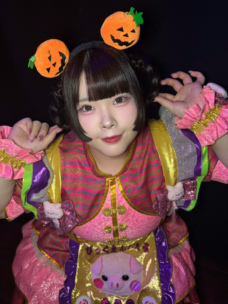 moeno_bigangel's tweet photo. ほんじつ ドーナツやさん 開店➰🍩🩷ྀི https://t.co/6eiLDTat9z