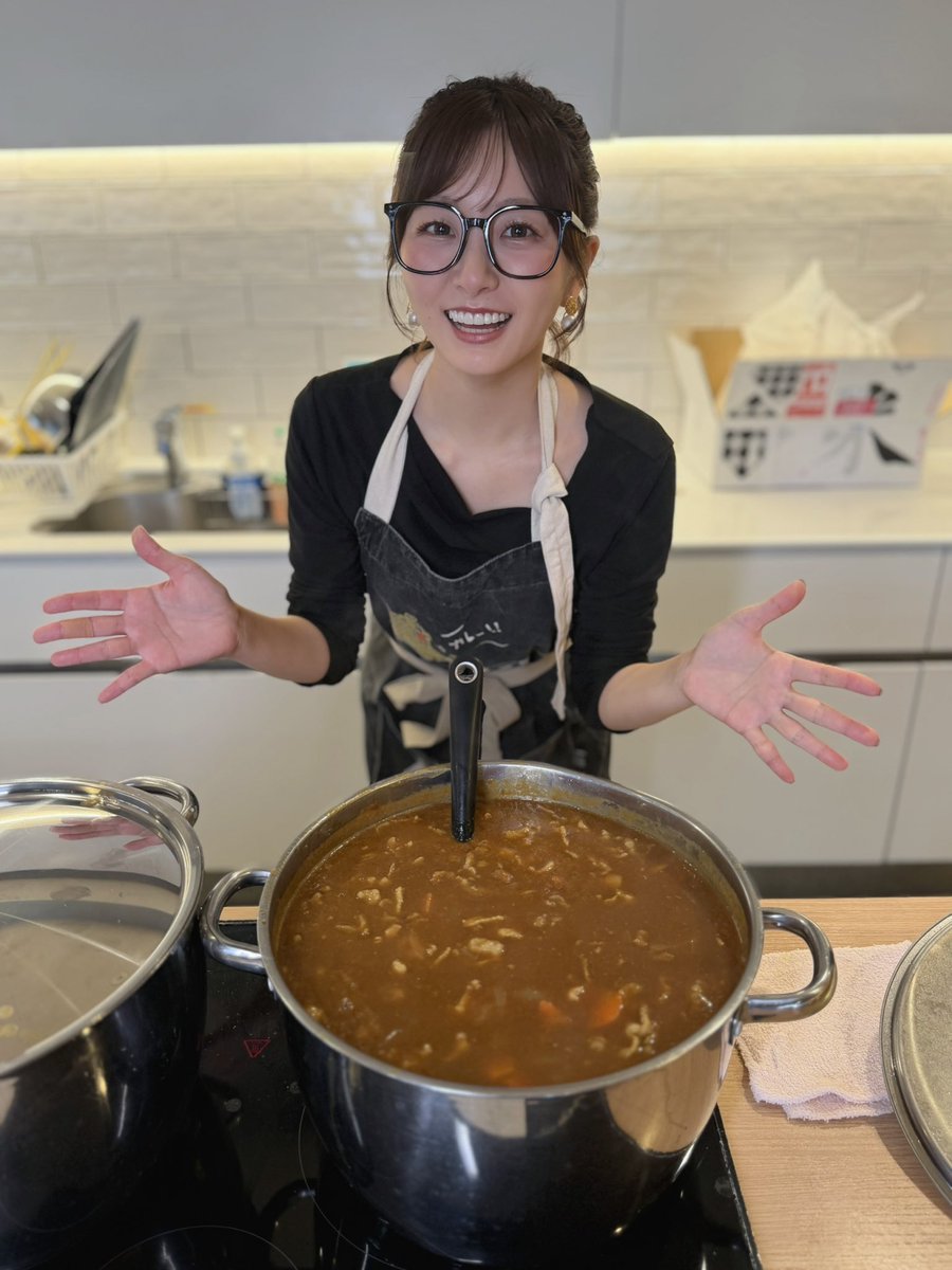 aozora_cmore's tweet photo. カレーオフ会来てくれたみんな
今日はありがとうございました🍛

チームCｰmore👻🎃
お疲れ様でした！

#ぴかるーむオフ会E負傷

ハッシュタグはこれだ↑笑 https://t.co/sW7QSdXICk