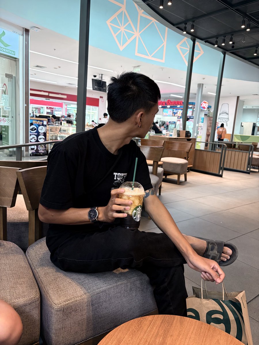 Wirapaterid's tweet photo. ร่างกายต้องเติมกาแฟ����🥺 https://t.co/Sd0FLdhgj3