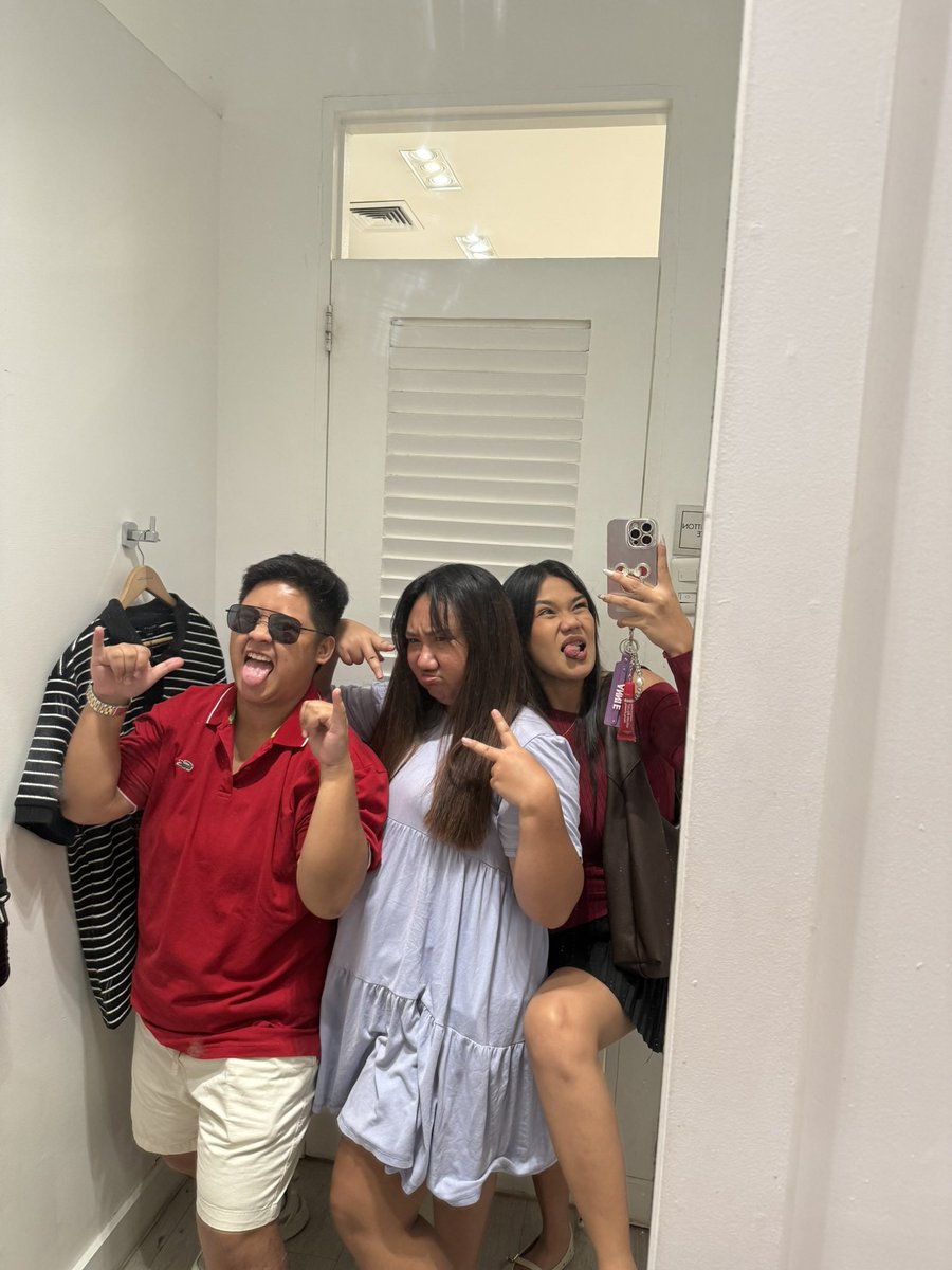 leahjeanp's tweet photo. 🧿🪬 https://t.co/z9Vg5myBJB