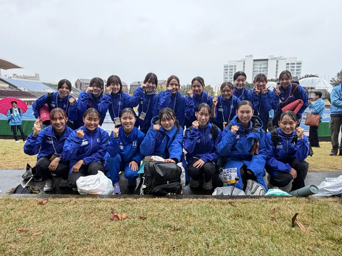 NihonFukushiUni's tweet photo. 🎽🏃‍♀️【全日本大学女子駅伝 結果報告】

陸上競技部女子駅伝ブロックが初出場！
創設6年目でつかんだ全国の舞台で、
NFUグリーンの襷を全6区間つなぎ、
総合21位（2時間14分02秒）で
フィニッシュしました💚✨

タスキをつないだ6人の選手の皆さん、
本当にお疲れさまでした！
そして、ありがとう！👏

声援を送ってくださった皆さまにも
心から感謝します。

「挑戦の先に、新しい伝統を。」
これからも陸上競技部への
応援をよろしくお願いします！📣

#全日本大学女子駅伝 #杜の都駅伝 #日本福祉大学