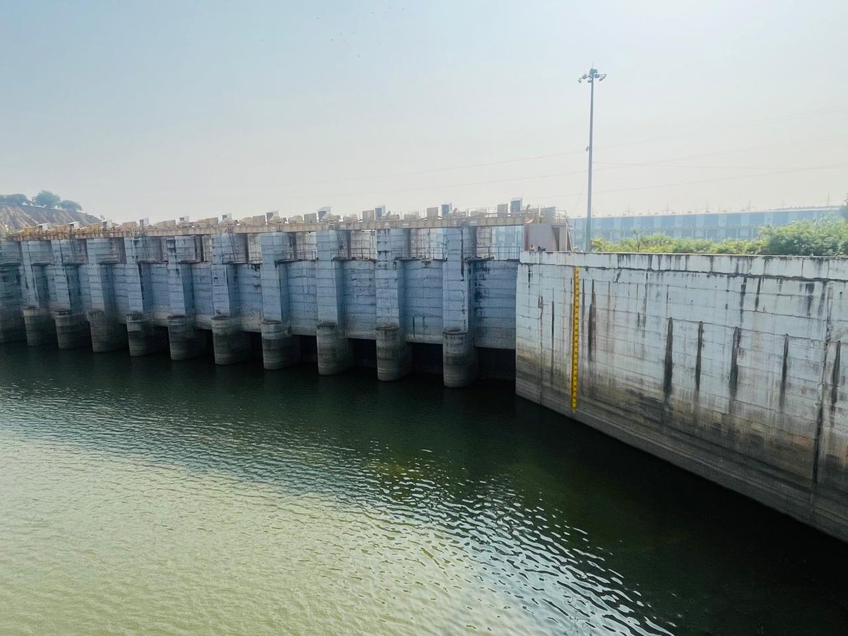 KTRBRS's tweet photo. Telangana is facing the adverse impact of El Congo (inept Congress rule), not El Niño!

These photos show 20,000 cusecs of water flowing at Kannepalli Pump House, part of the mammoth Kaleshwaram Project, yesterday.

A delegation of BRS MLAs and leaders visited Kannepalli Pump House to expose the failure of Congress Govt in utilising the water that is readily available. 

Hyderabad needs just about 1,000 cusecs of water to meet its daily drinking water needs. Yet, the Revanth Reddy government refuses to lift water from Kannepalli, just to deny credit to this KCR-era project.

What’s unfolding in Telangana is not a natural calamity, but the result of a deliberate conspiracy by Revanth Reddy!