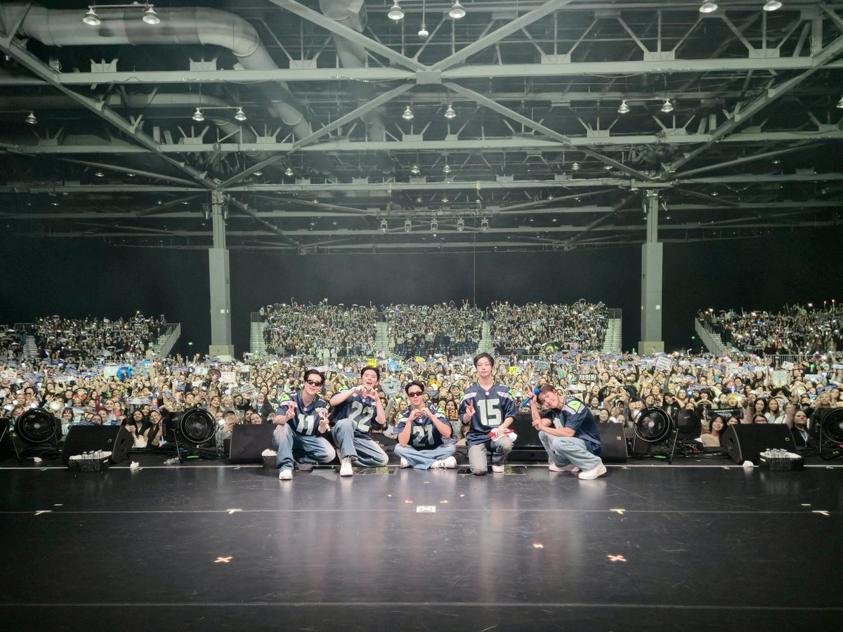 OfficialMONSTAX's tweet photo. [📸]
2026 MONSTA X WORLD TOUR
[THE X : NEXUS] IN SEATTLE

20261024 (SAT)
I love you, MONBEBE! ❤️

#MONSTAX #몬스타엑스
#MONSTAX_THEX_NEXUS
#사랑한다몬베베 https://t.co/jqYBJVSnn0