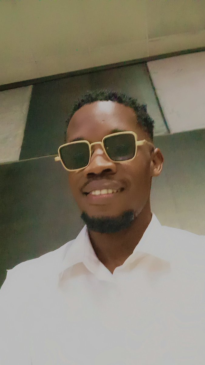 EaglCode's tweet photo. Sunday is for God. 
No matter what let's go 
Dance and praise God 
This new week must sure for us https://t.co/KF3tbfeGsS