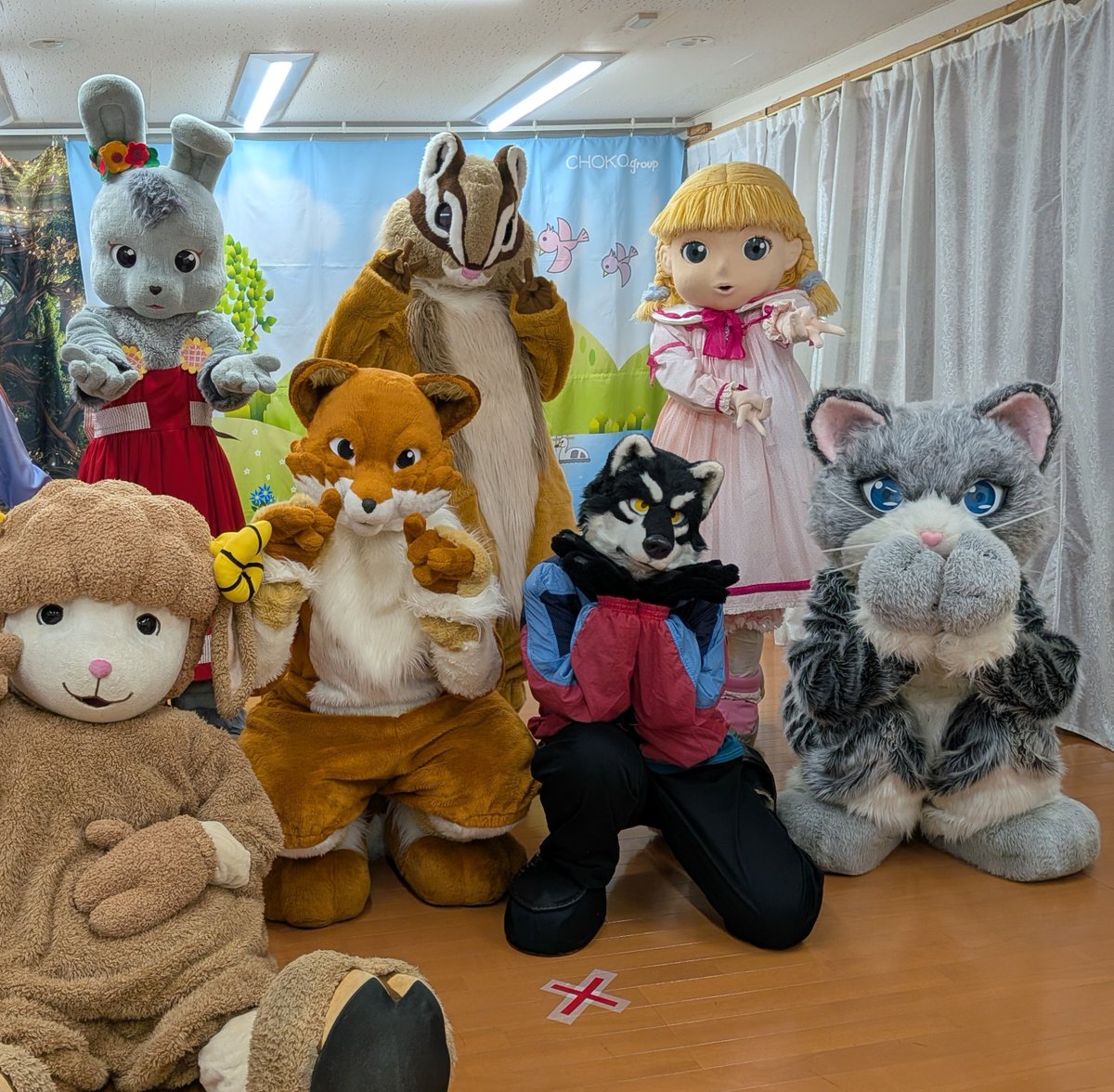 chokogroup's tweet photo. #特別講座 
今日はテレビの取材が入って緊張＋緊張
大好きな音楽に合わせてがんばるぞー https://t.co/IbY47A48Nt
