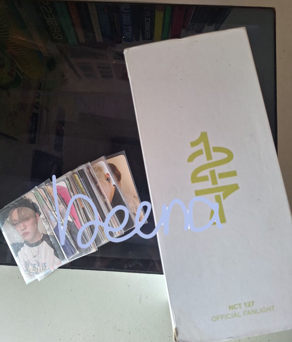 sugaring_nanaa's tweet photo. Wts // want to sell aab nct wayv svt 

Inc lightstick nct 127
☆ Take all only [750k]
☆ Negotiable
☆ Bisa 🍊

📍Cikarang / Cod stasiun https://t.co/8wLZ0cg7Ss