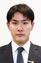 keiba_info_club's tweet photo. 上原 佑紀(36)

サクラスターオーの平井雄二調教師（当時40歳）を抜き、史上最年少での菊花賞制覇

平成生まれ、30代でのVも史上初 https://t.co/uCUQ4H8s7u